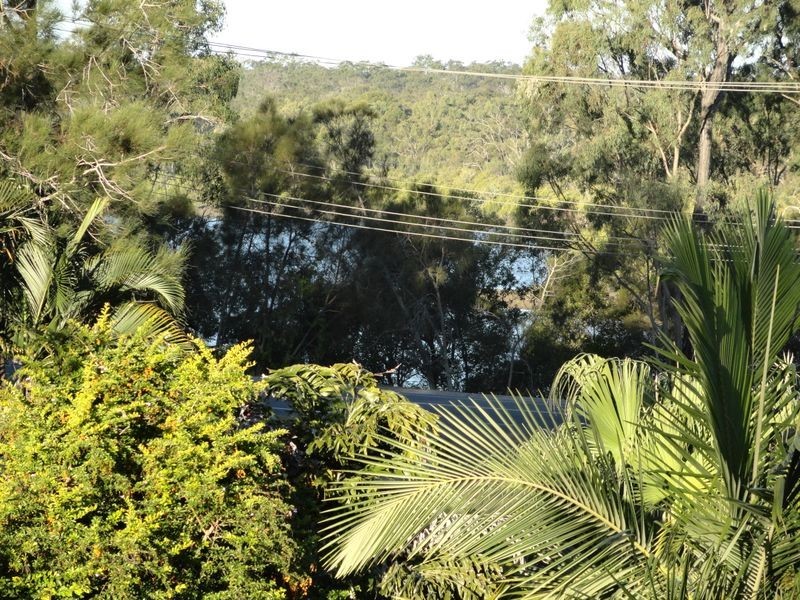 24 Marina Avenue, Boyne Island QLD 4680