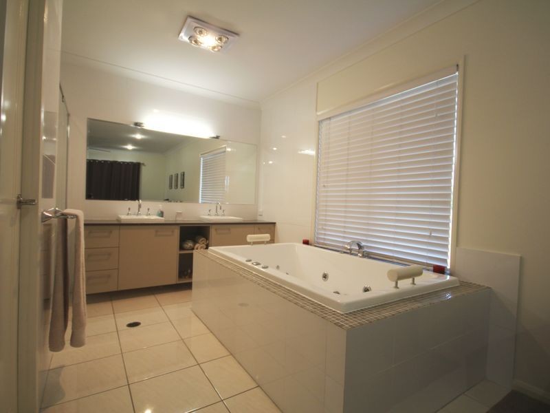 7 Jacinta Court, Tannum Sands QLD 4680