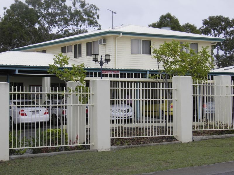 Unit 11 / Wicks Street, New Auckland QLD 4680