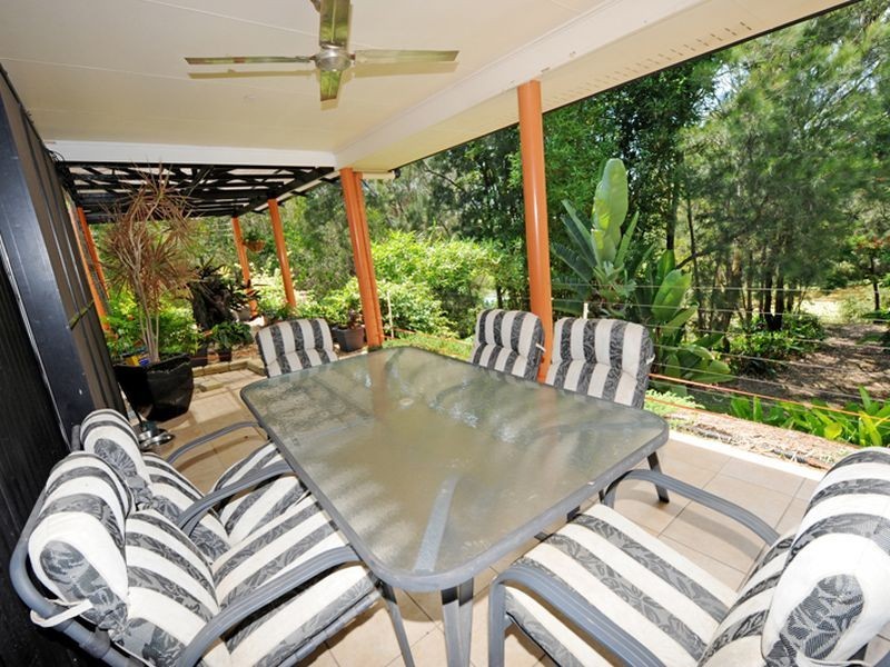 22 Handley Drive, Boyne Island QLD 4680