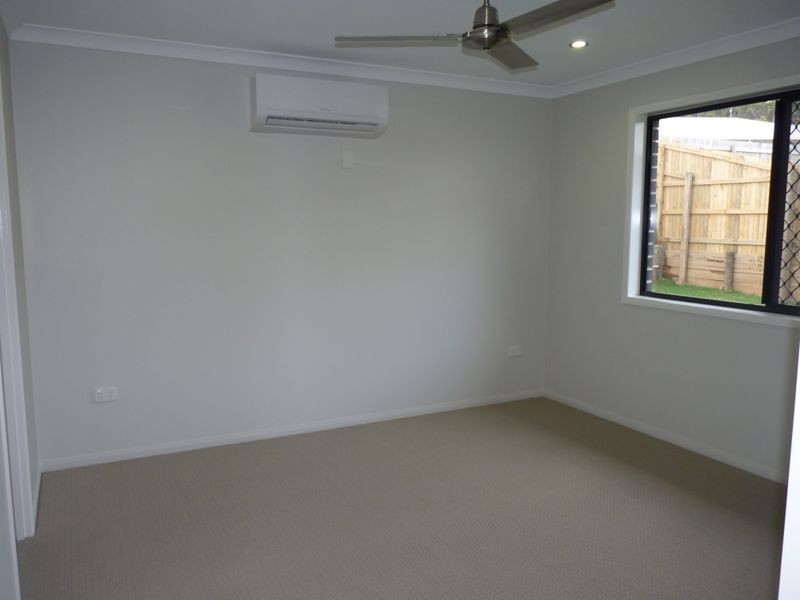 13 Valley Way, Boyne Island QLD 4680