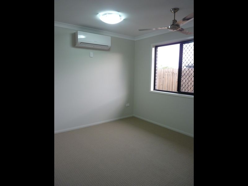 13 Valley Way, Boyne Island QLD 4680