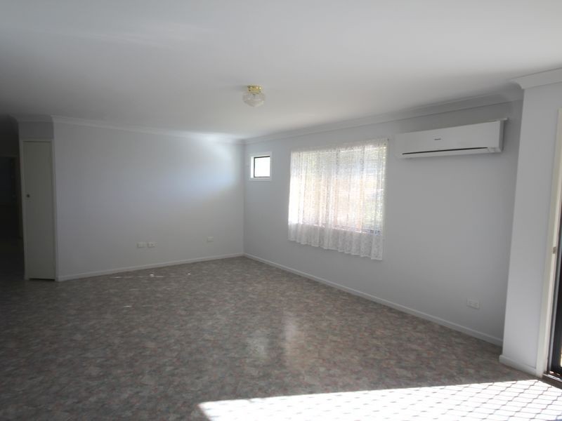 1 Kirrang Place, Boyne Island QLD 4680