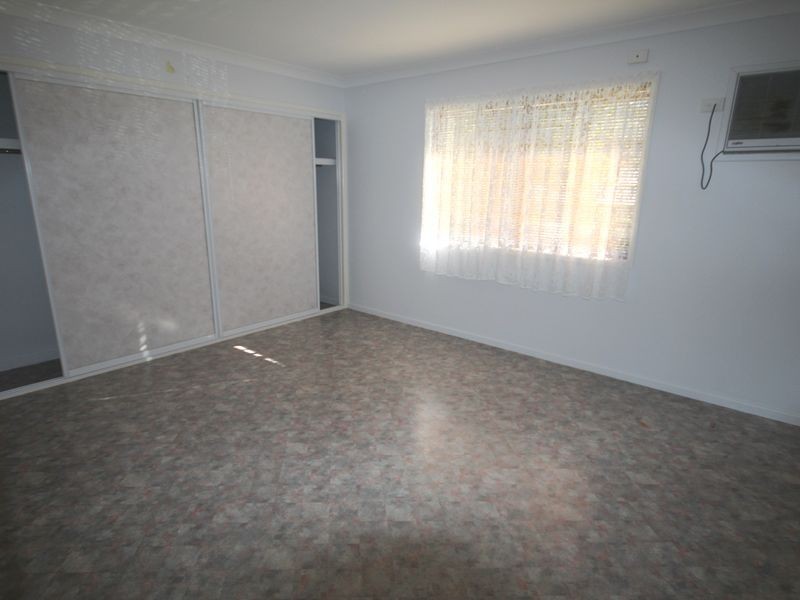 1 Kirrang Place, Boyne Island QLD 4680