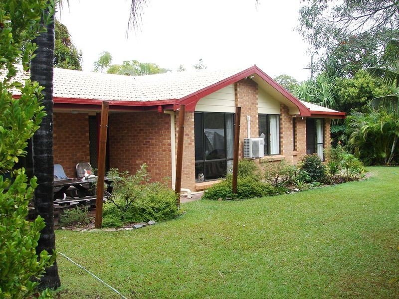 40 Edward Street, Boyne Island QLD 4680