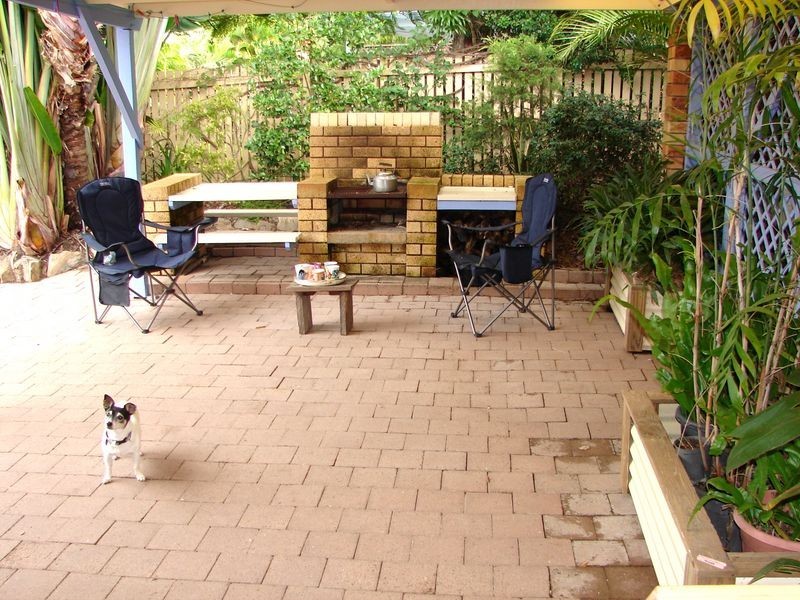 40 Edward Street, Boyne Island QLD 4680