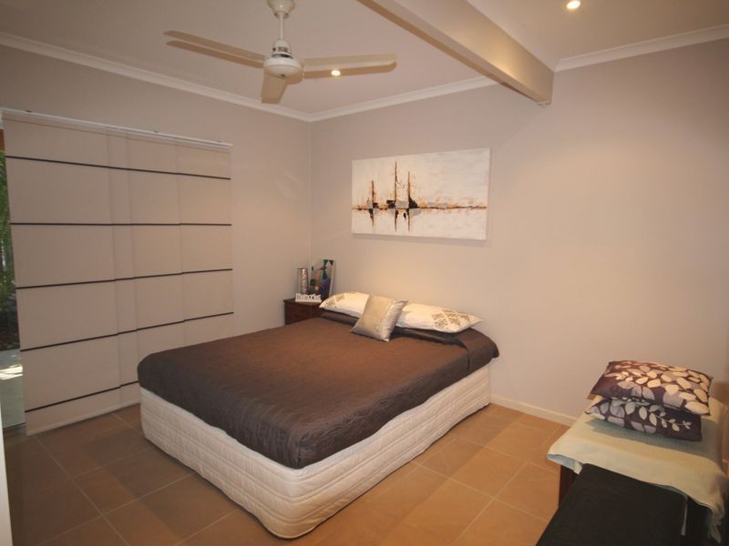 5 Andrew Court, Boyne Island QLD 4680