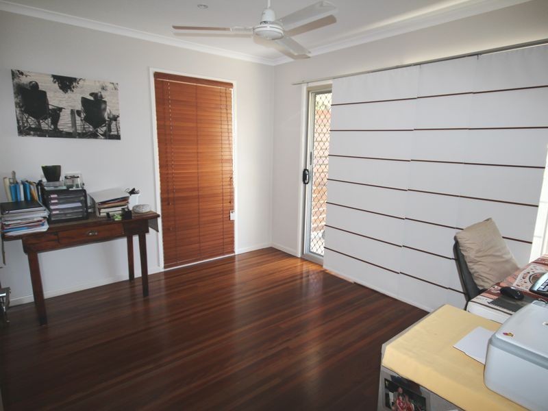 5 Andrew Court, Boyne Island QLD 4680