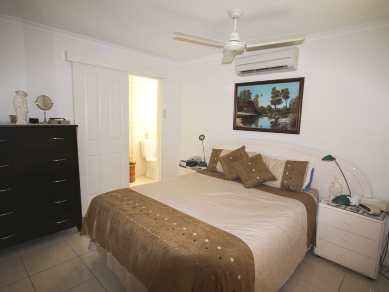 79 Booth Avenue, Tannum Sands QLD 4680