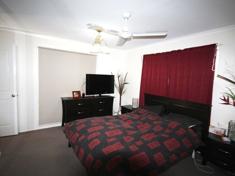 22 Davina Street, Boyne Island QLD 4680