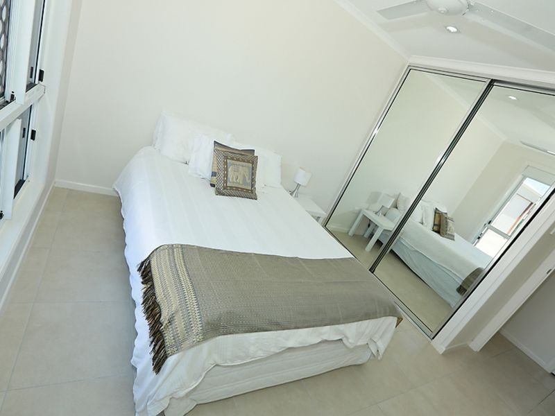 8A Golf View Drive, Boyne Island QLD 4680