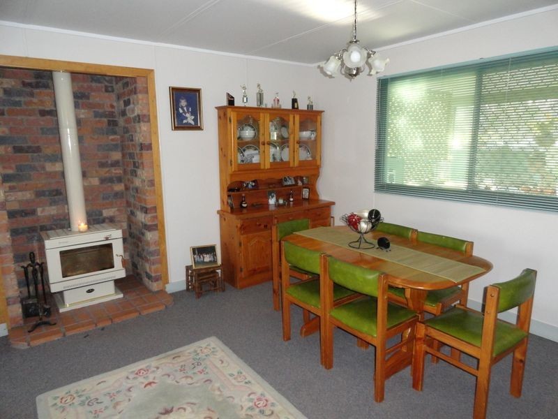 20 Illoura Road, Wurdong Heights QLD 4680