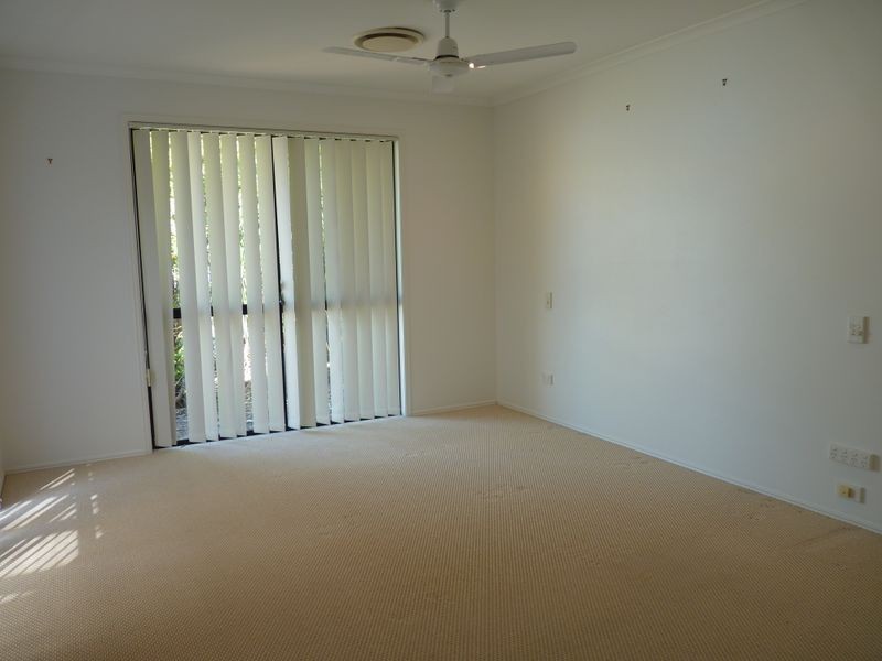 12 Linda Street, Tannum Sands QLD 4680