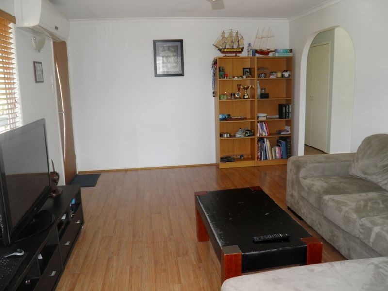 10 Sayre Crescent, Boyne Island QLD 4680