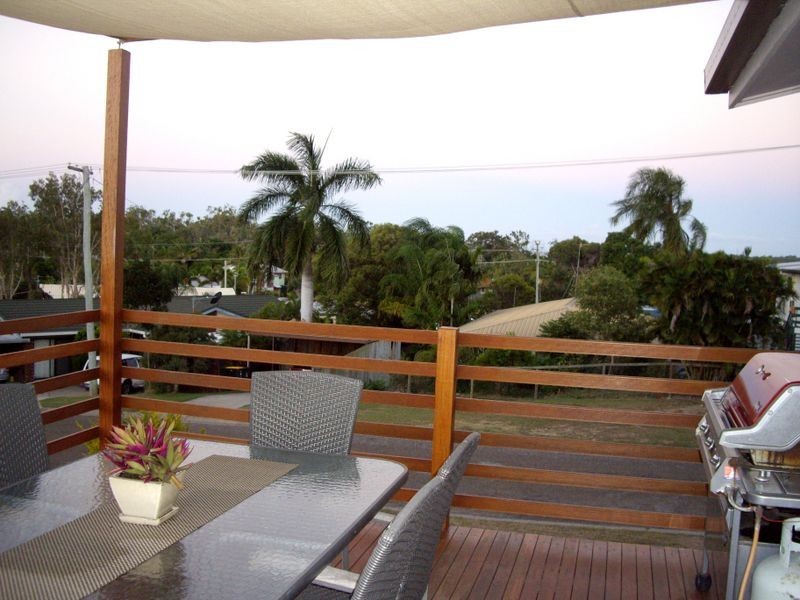 8 Amaroo Street, Boyne Island QLD 4680