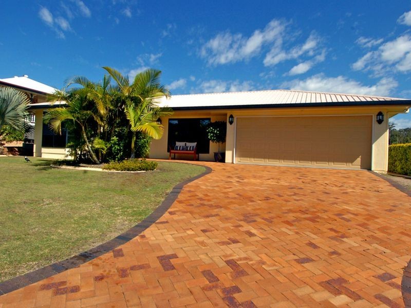 33 Wyndham Avenue, Boyne Island QLD 4680
