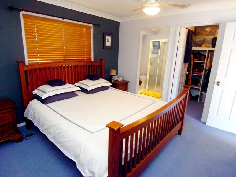 33 Wyndham Avenue, Boyne Island QLD 4680