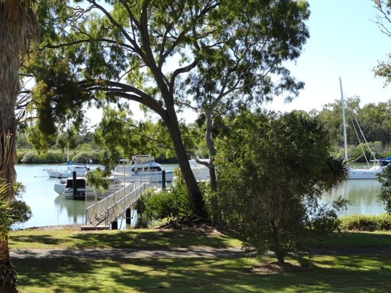 5/8A Wyndham Avenue, Boyne Island QLD 4680
