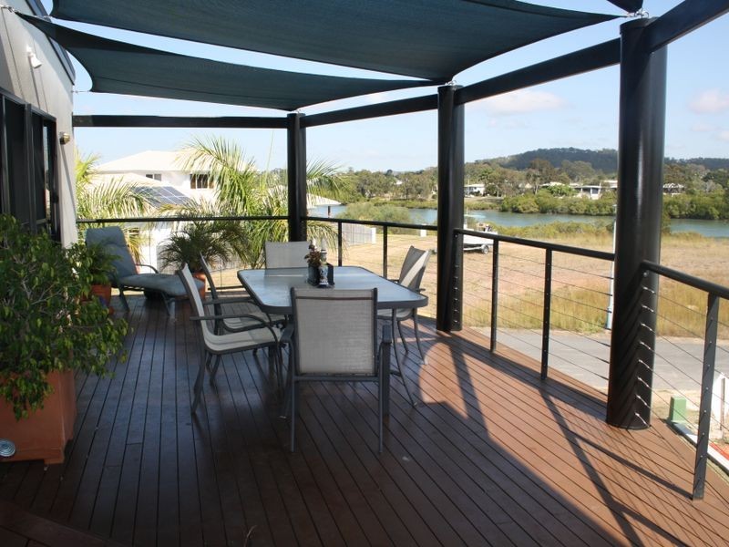 20 Riverside Drive, Tannum Sands QLD 4680