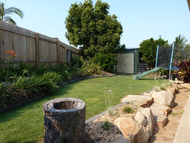 5 Werite Court, Boyne Island QLD 4680