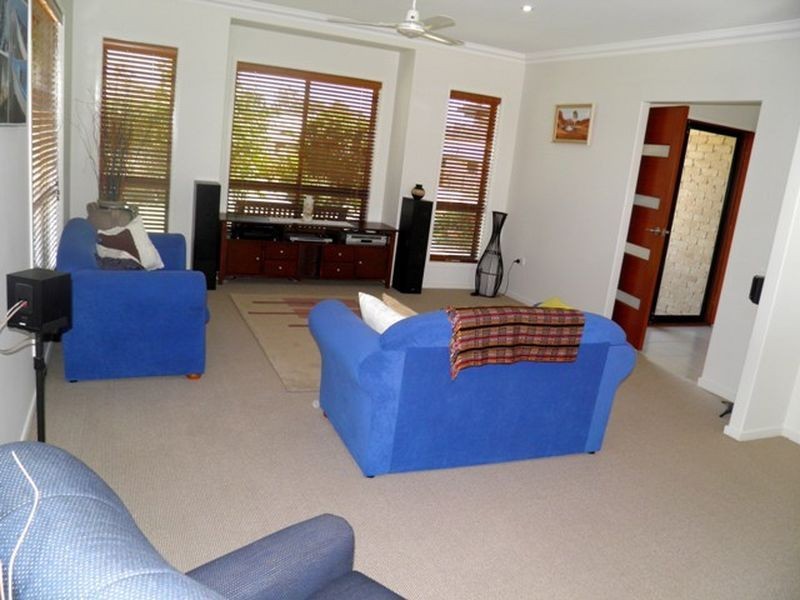 6 Stella Street, Boyne Island QLD 4680