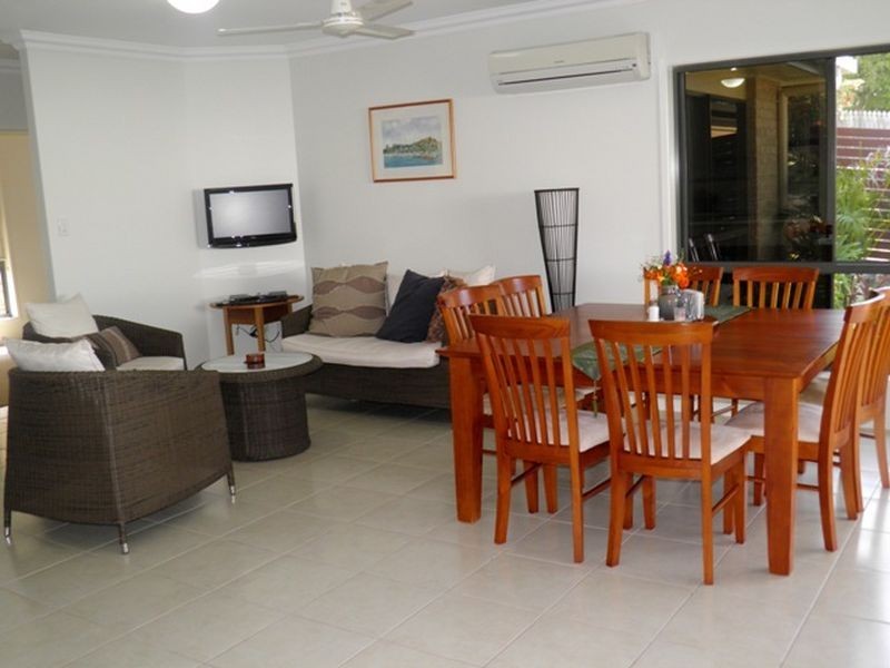 6 Stella Street, Boyne Island QLD 4680