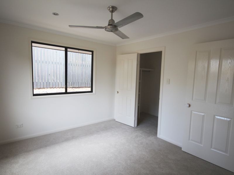 33 Latrobe Street, Tannum Sands QLD 4680