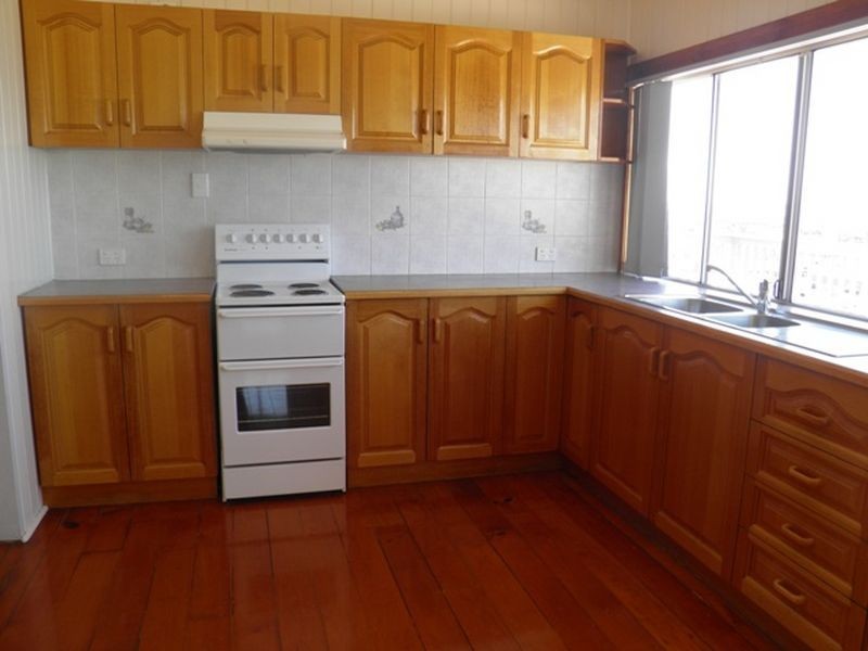 212 Goondoon Street, Gladstone QLD 4680