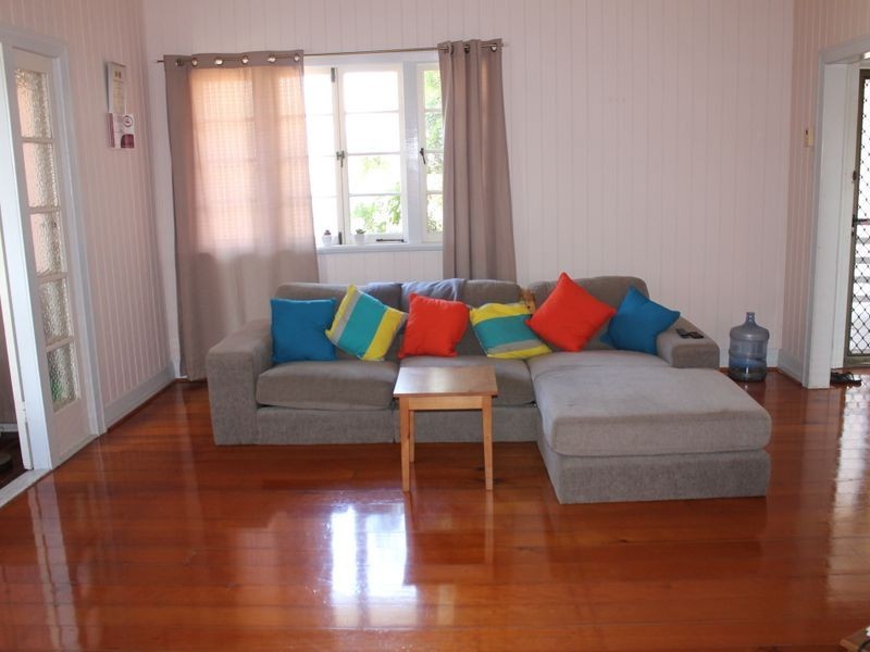 212 Goondoon Street, Gladstone QLD 4680