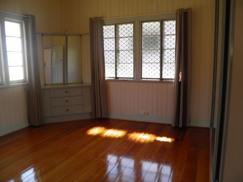 212 Goondoon Street, Gladstone QLD 4680