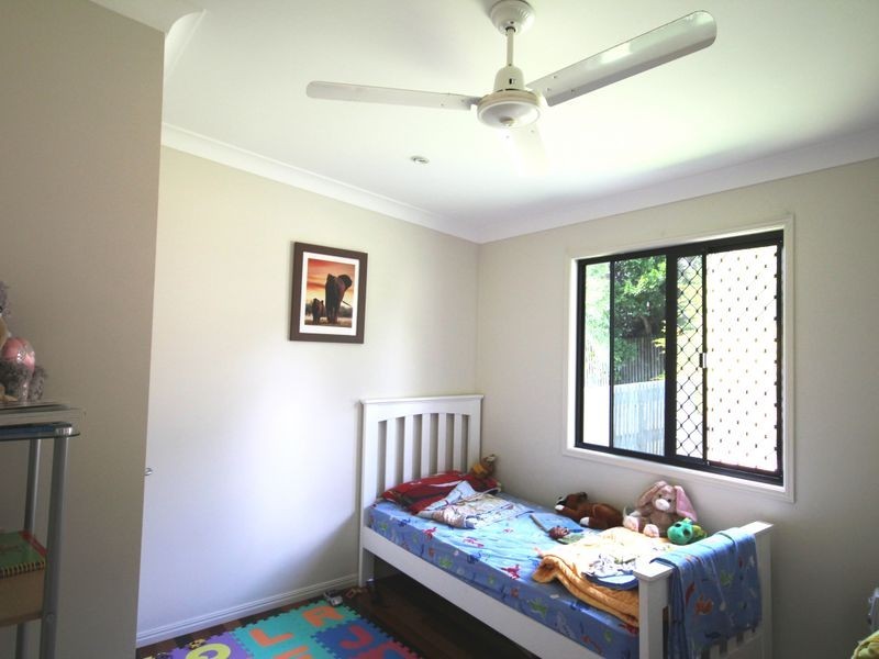 17 Davina Street, Boyne Island QLD 4680