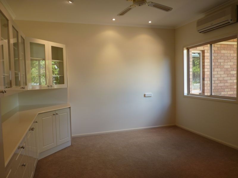 10 Currawong Court, Boyne Island QLD 4680