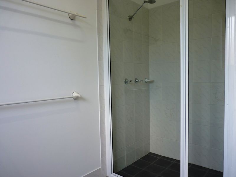 10 Currawong Court, Boyne Island QLD 4680