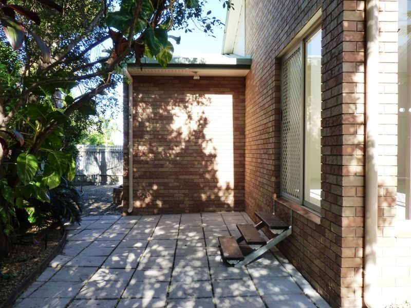 10 Currawong Court, Boyne Island QLD 4680