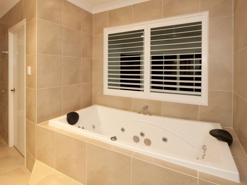 26 Riverside Drive, Tannum Sands QLD 4680