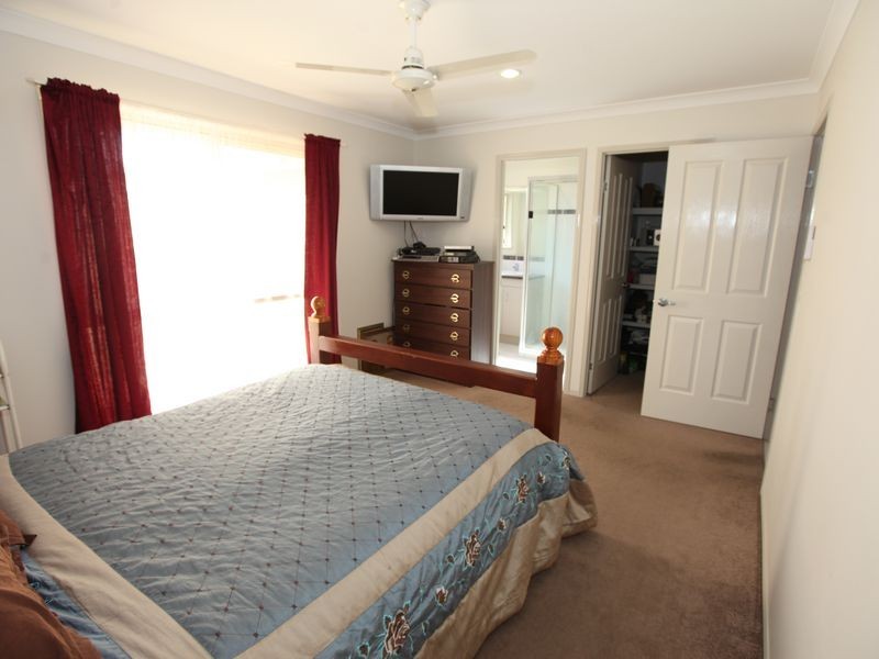 50 Bauhinia Street, Boyne Island QLD 4680