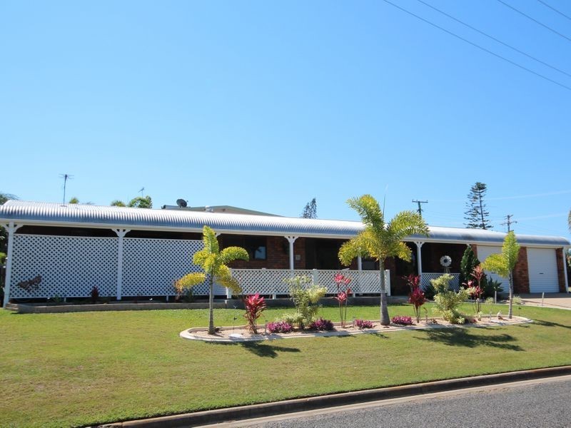 2 Bass Street, Boyne Island QLD 4680