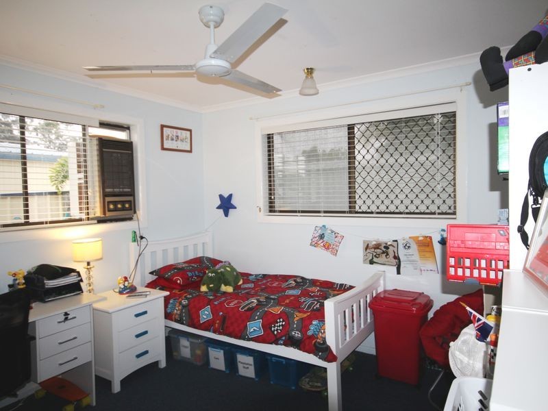 2 Bass Street, Boyne Island QLD 4680