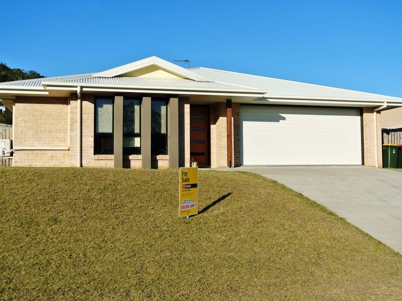 14 Jeana Close, Boyne Island QLD 4680