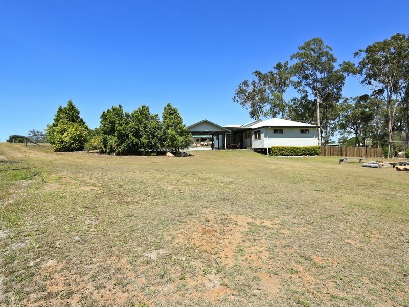 6 Yacht Road, Tannum Sands QLD 4680