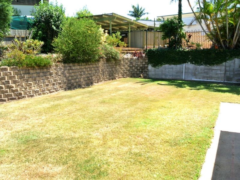 19 Wyndham Avenue, Boyne Island QLD 4680