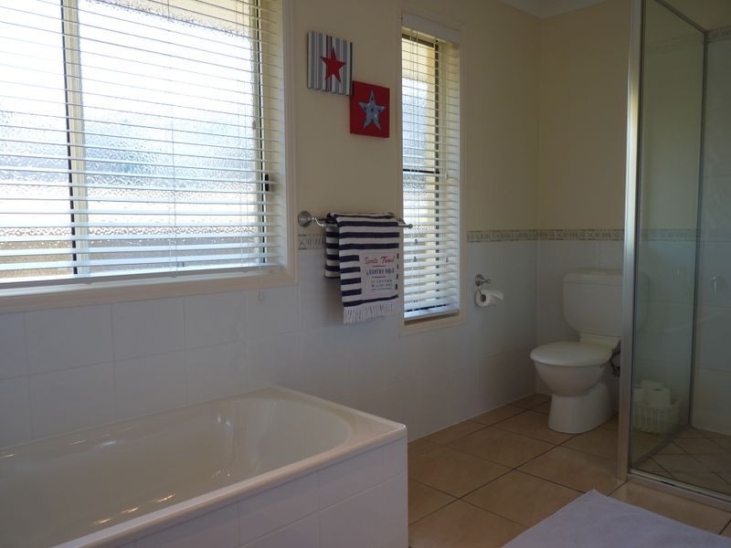 13 Stoney Court, Tannum Sands QLD 4680