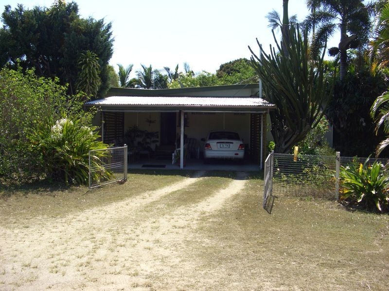 64 Roe Street, Miriam Vale QLD 4677