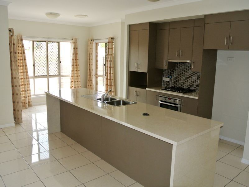 2A Golf View Drive, Boyne Island QLD 4680
