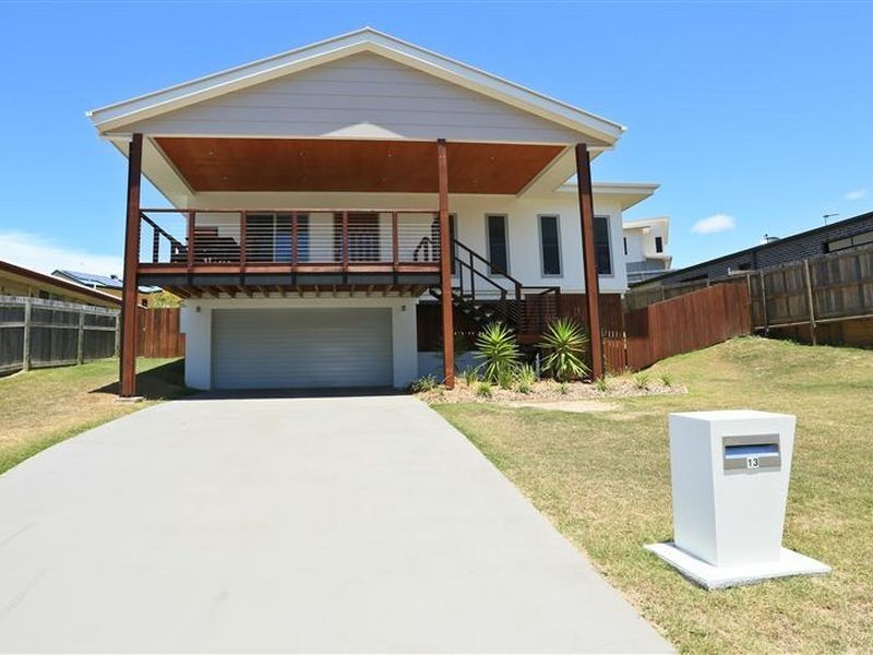 13 Lighthouse Drive, Boyne Island QLD 4680