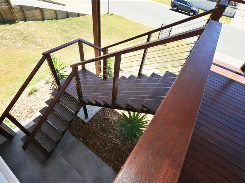 13 Lighthouse Drive, Boyne Island QLD 4680