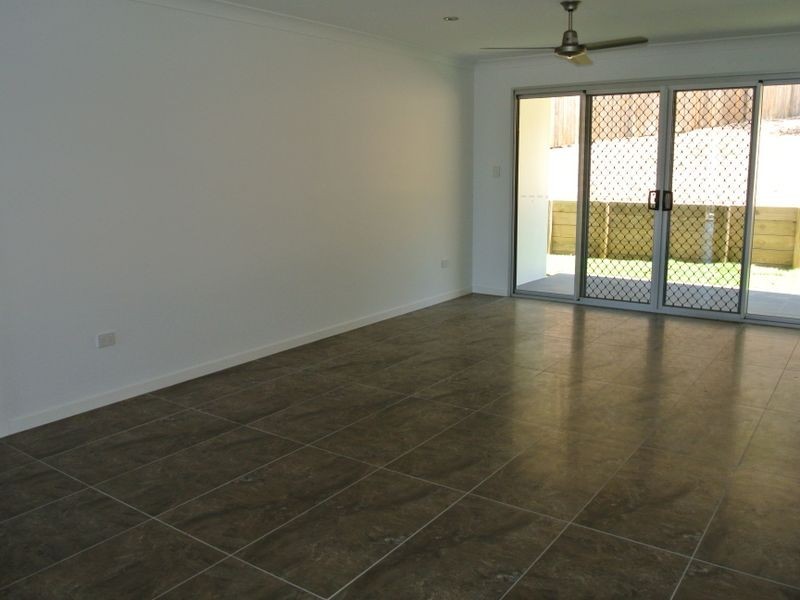 7 Jenny Lind Court, Boyne Island QLD 4680