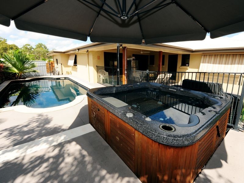 10 Schooner Street, Tannum Sands QLD 4680