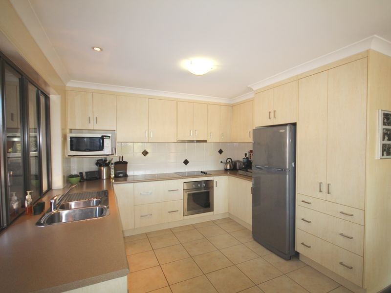 10 Schooner Street, Tannum Sands QLD 4680