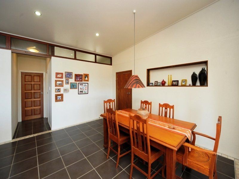 18 Sayre Crescent, Boyne Island QLD 4680